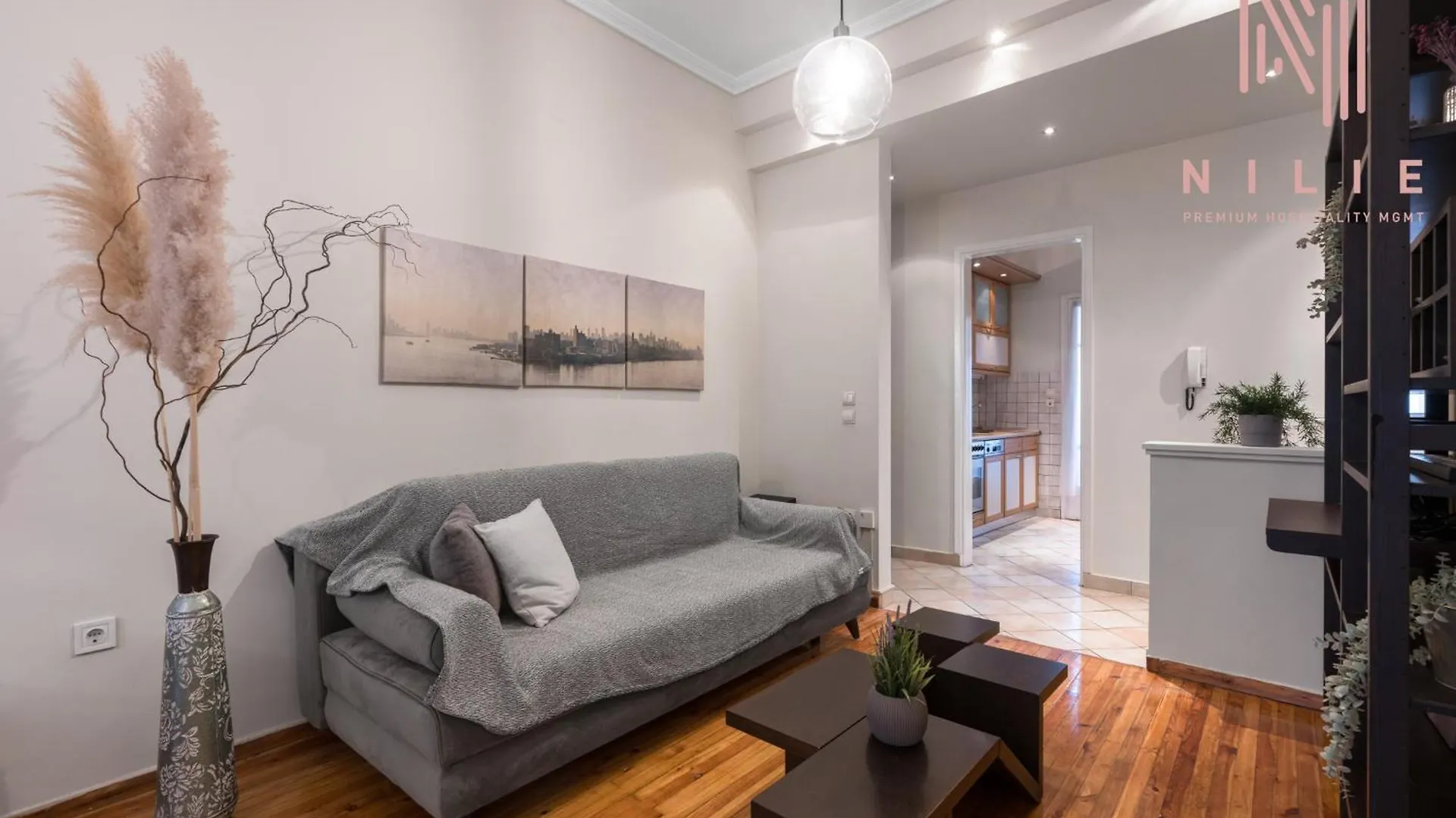 Florence, Nilie Hospitality Mgmt Θεσσαλονίκη